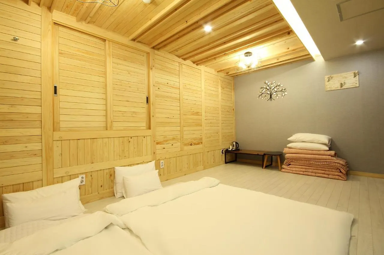 The Sweet Hotel Busan