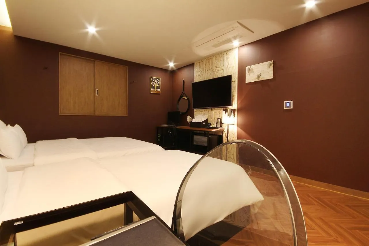 The Sweet Hotel Busan