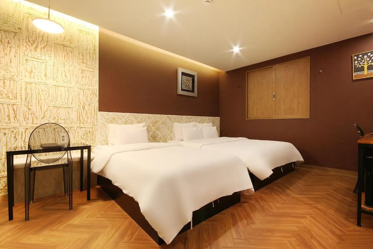 The Sweet Hotel Busan
