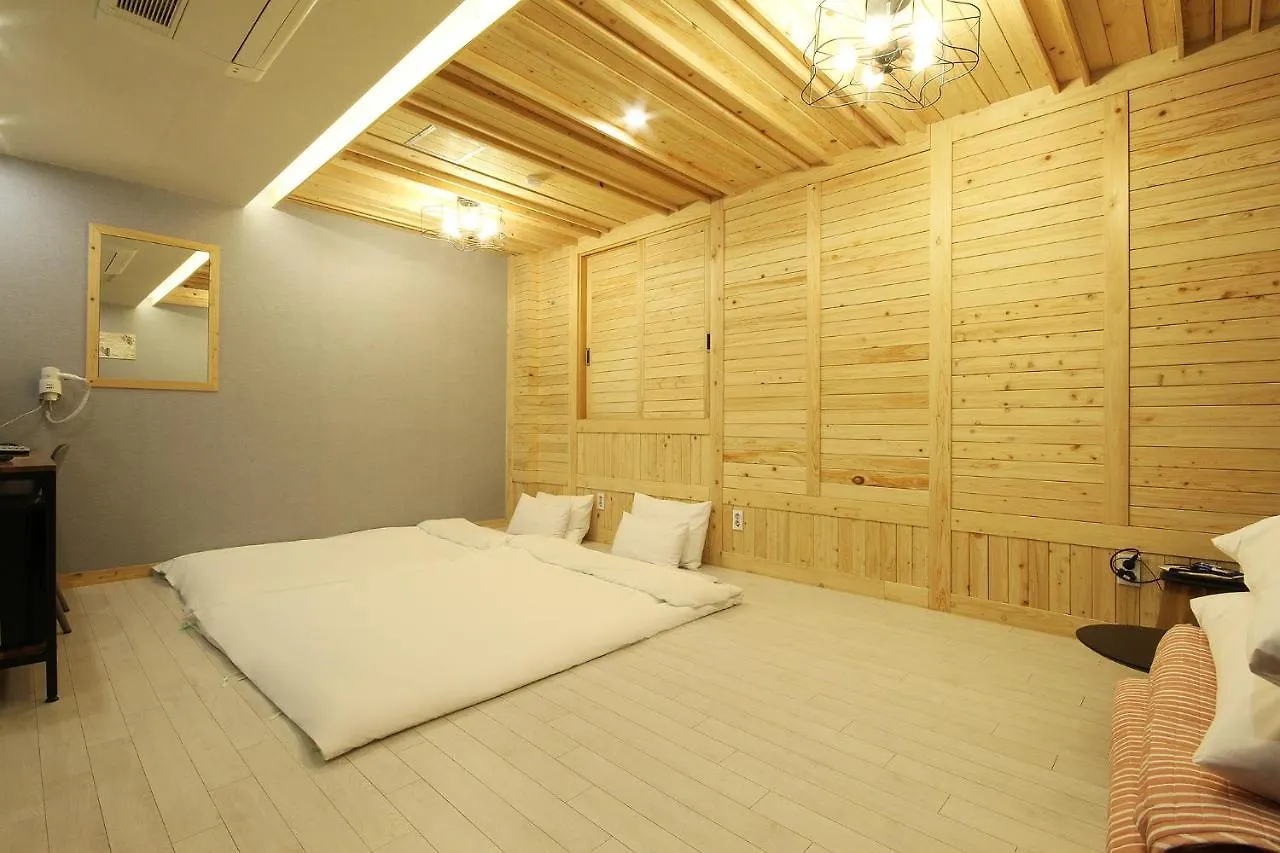 The Sweet Hotel Busan
